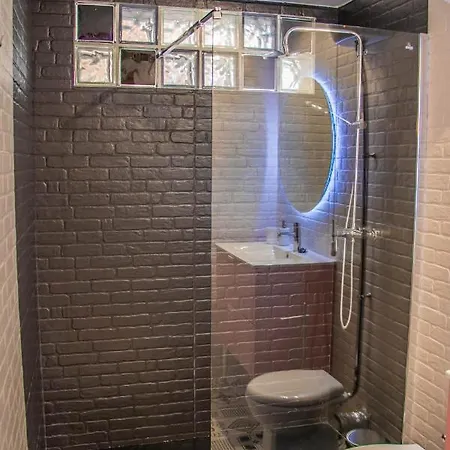 Loft Center *